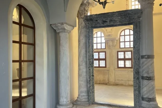Suleymaniye madrasa interior doorway