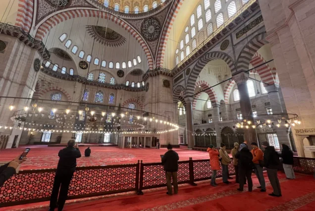 Suleymaniye Mosque prayer hall interior