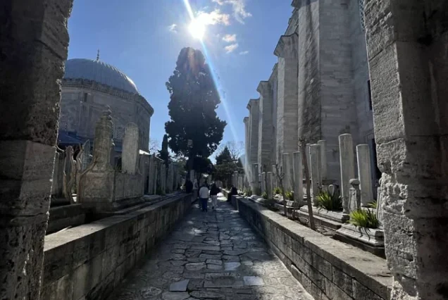 Pathway between Suleymaniye tombs in sunlight