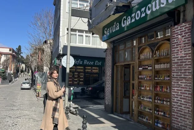Sevda Gazozcusu shop and Vefa street scene