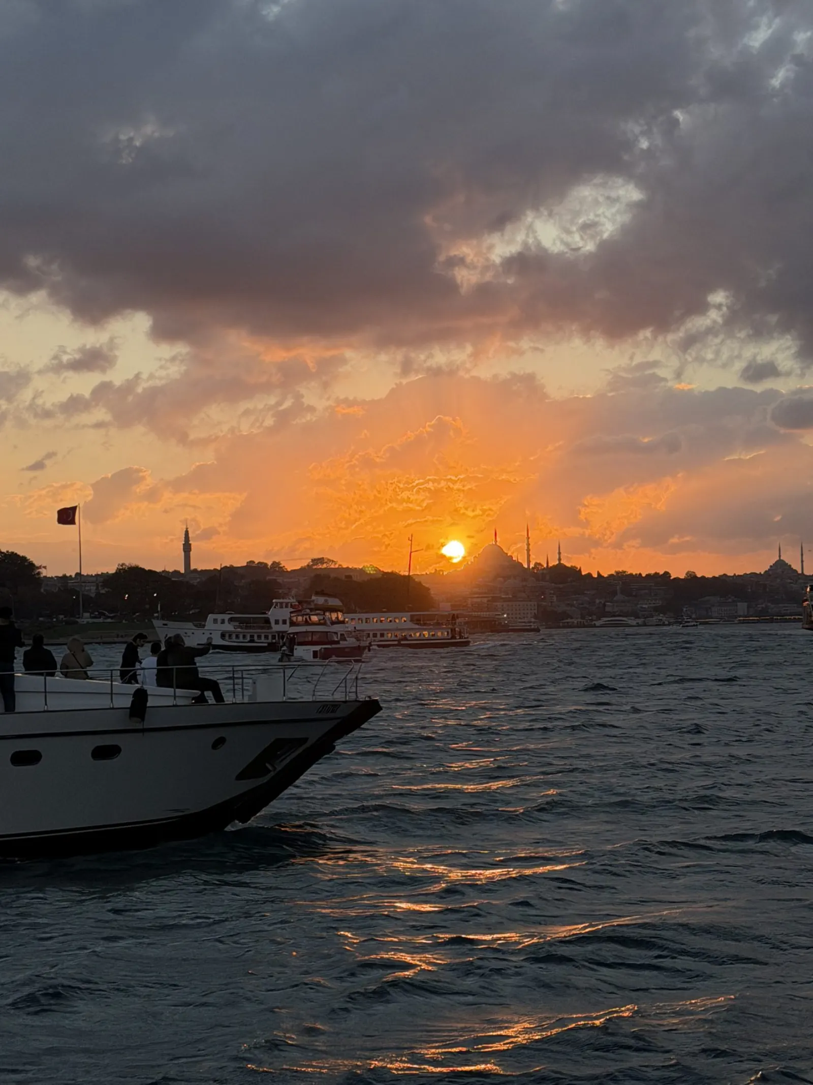 Istanbul daily cruise boat departing from Eminönü pier